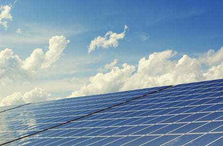12 Volt LED bulbs and solar - LiquidLEDs™