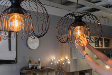 Warm White or Cool White: Which LED Bulbs Should You Use in Your Home? - Dulora